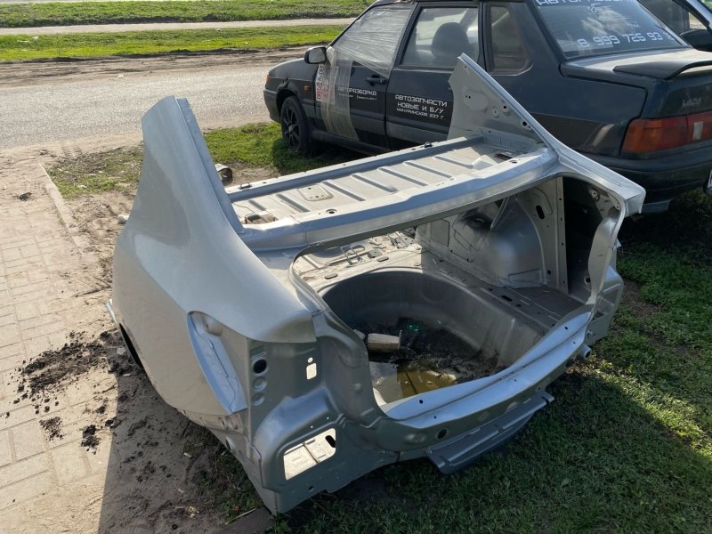 Задняя часть кузова - фото 1