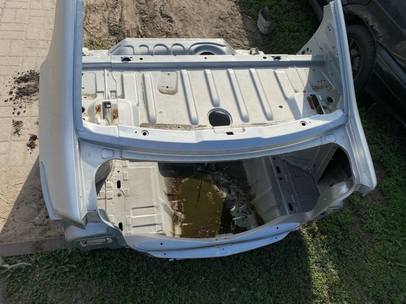 Задняя часть кузова - фото 4