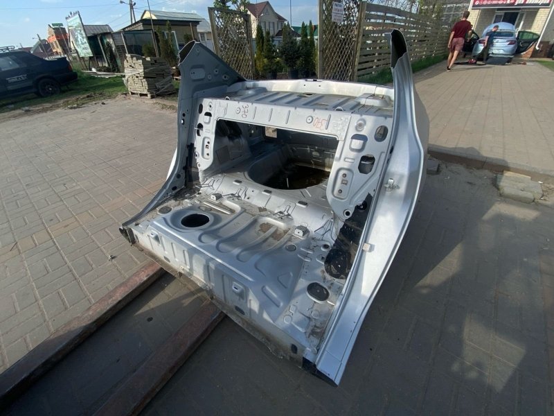 Задняя часть кузова - фото 6