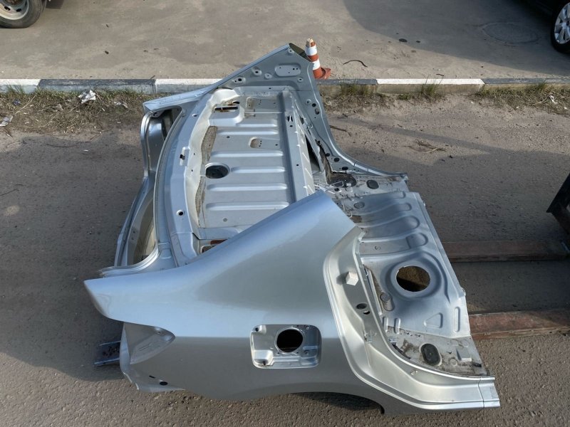 Задняя часть кузова - фото 3