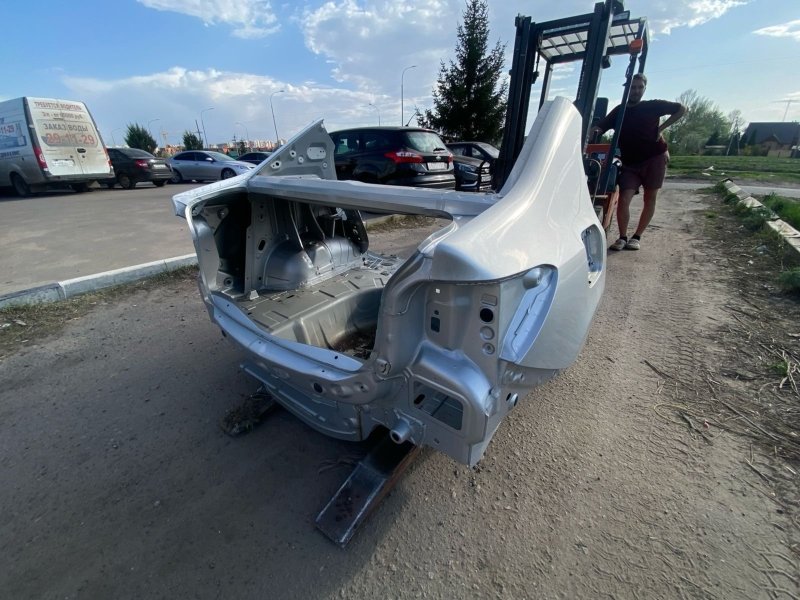 Задняя часть кузова - фото 1