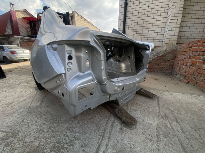 Задняя часть кузова - фото 1