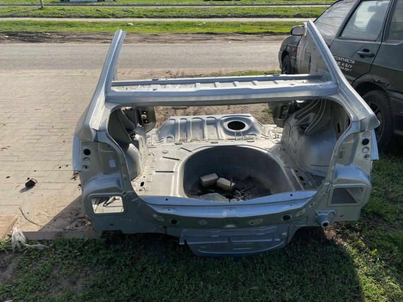 Задняя часть кузова - фото 4