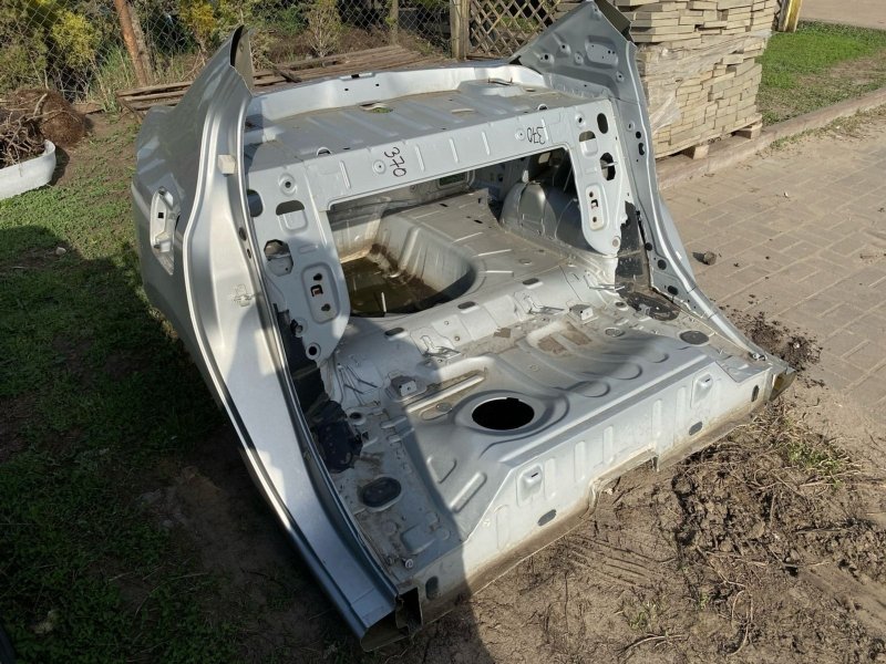 Задняя часть кузова - фото 5