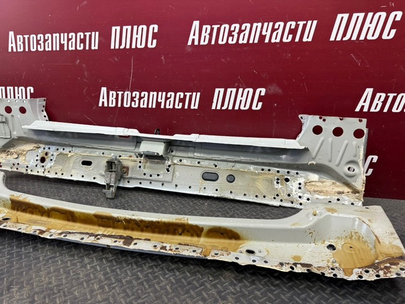 Задняя панель - фото 2