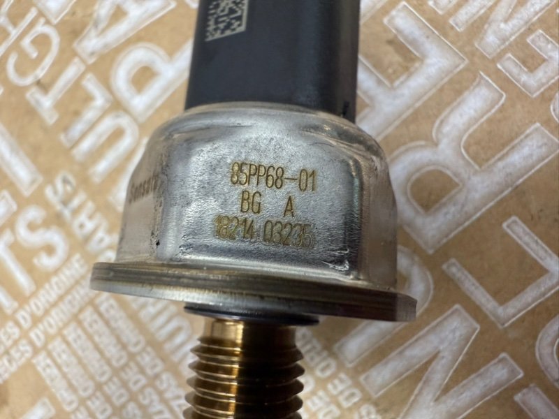 Датчик давления топлива - фото 4