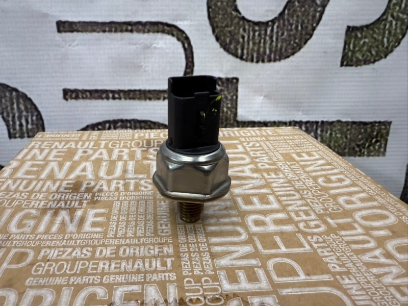 Датчик давления топлива - фото 7