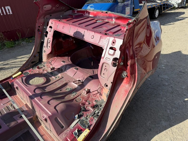 Задняя часть кузова - фото 8