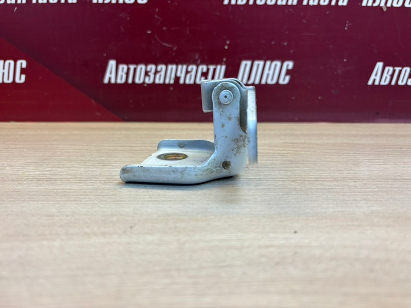 Петля двери - фото 6