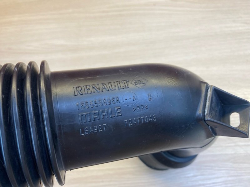 Патрубок воздушного фильтра - фото 10