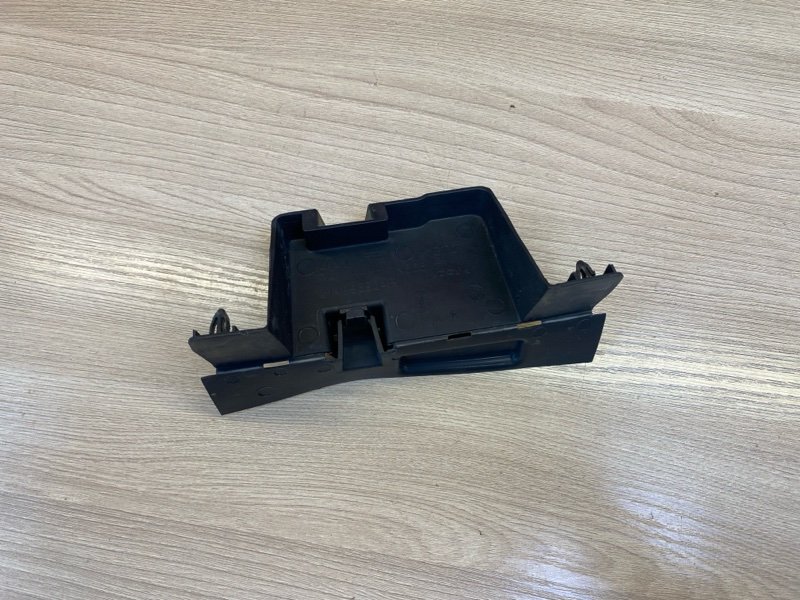 Дефлектор радиатора - фото 8