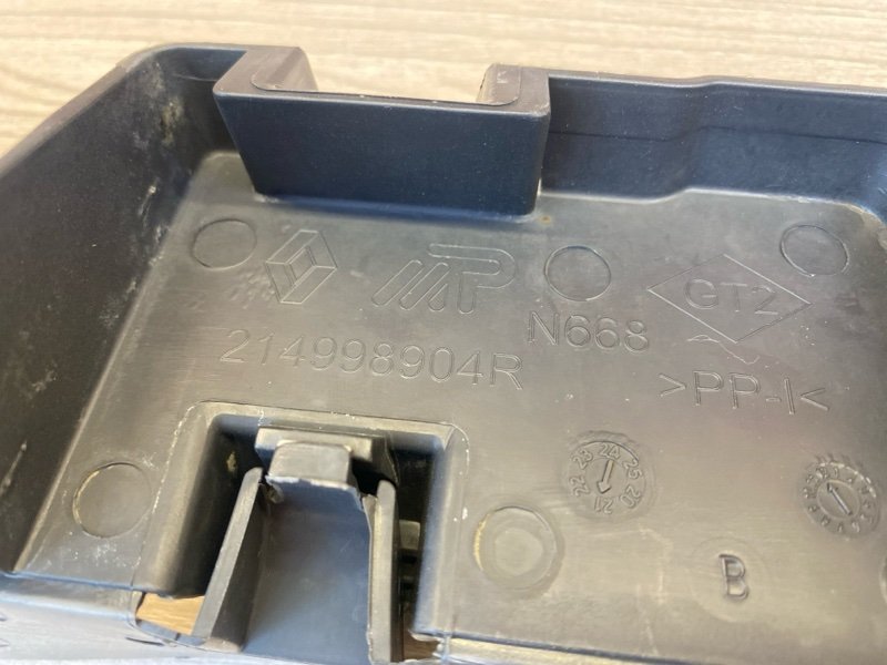 Дефлектор радиатора - фото 9