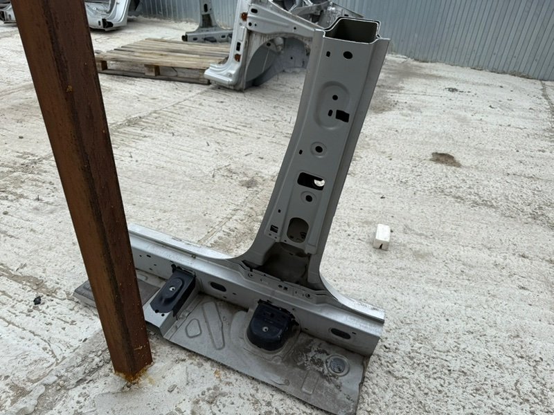 средняя стойка - фото 7