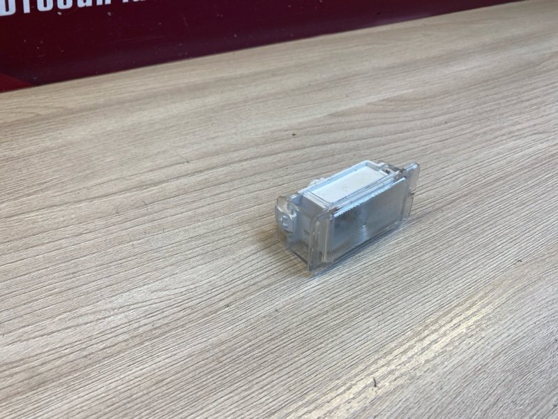 Плафон подсветки багажника - фото 3