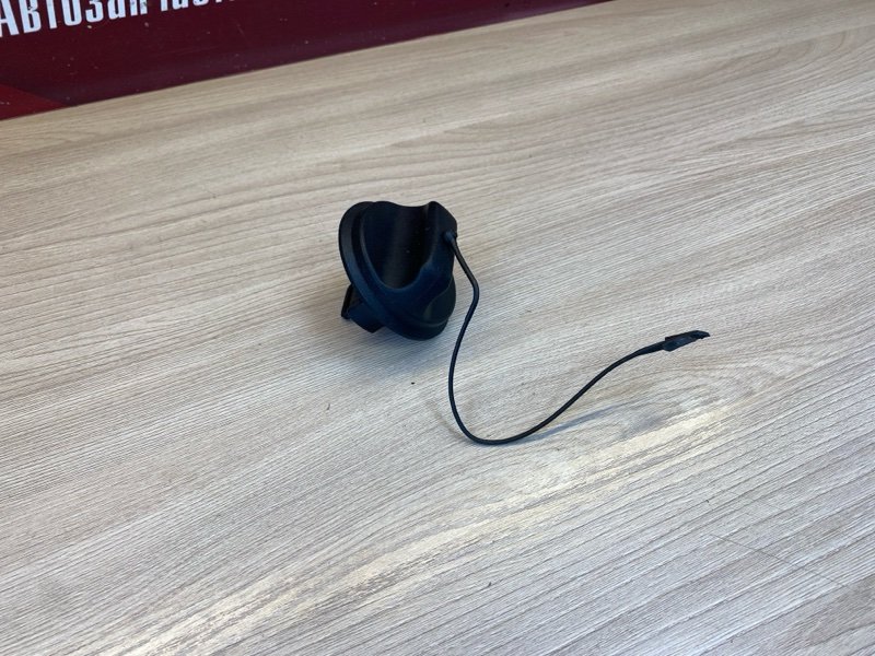 Крышка топливного бака - фото 3