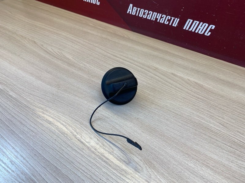 Крышка топливного бака - фото 4