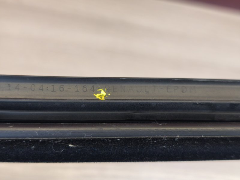 Уплотнитель стекла двери внутренний - фото 9