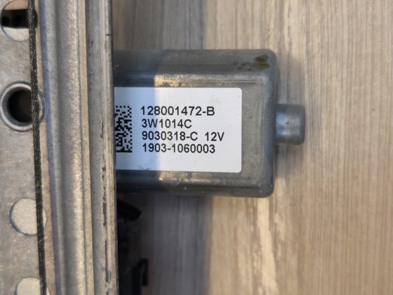 Стеклоподъемник    двери - фото 10