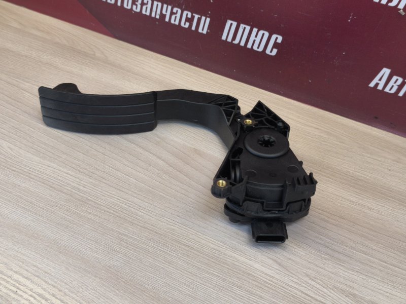 Педаль газа - фото 3