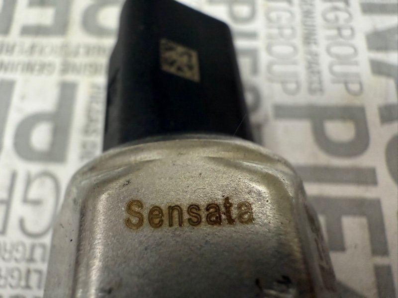 Датчик давления топлива - фото 4