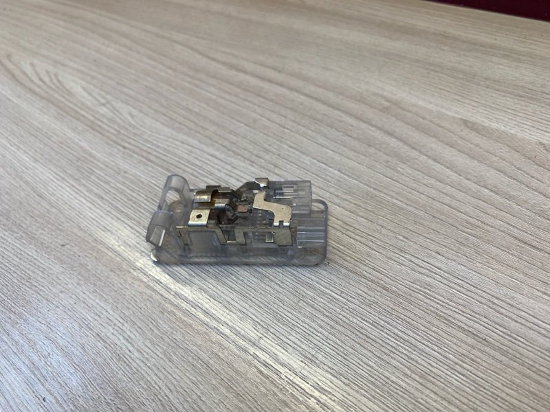 Плафон подсветки багажника - фото 7