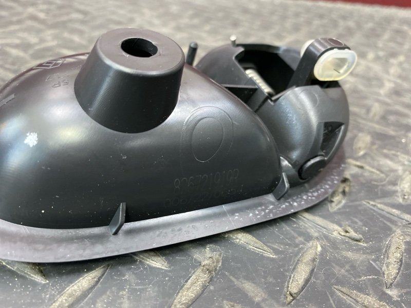 Внутренняя  ручка двери - фото 9