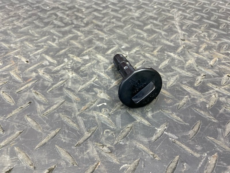 Крепление радиатора - фото 1