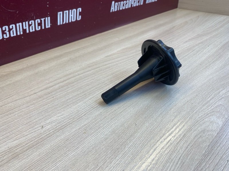 Крепление запасного колеса - фото 7