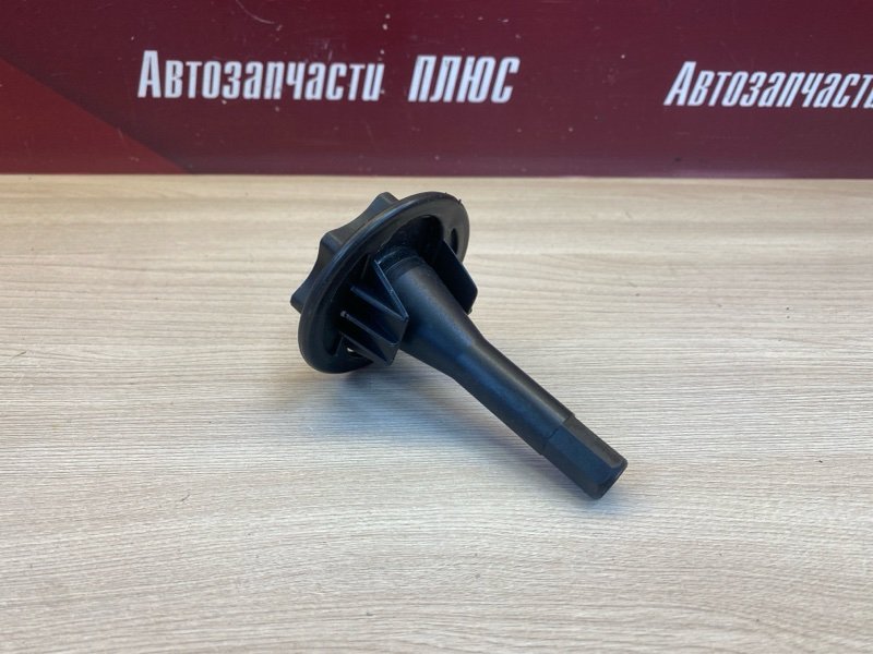 Крепление запасного колеса - фото 8