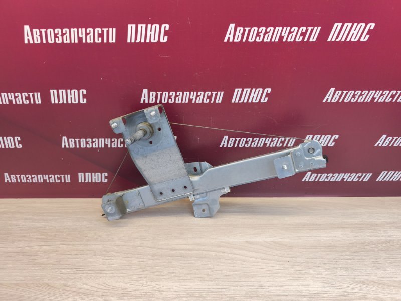 Стеклоподъемник    двери - фото 1