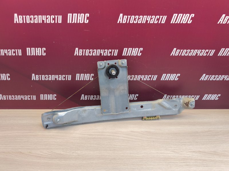 Стеклоподъемник    двери - фото 1