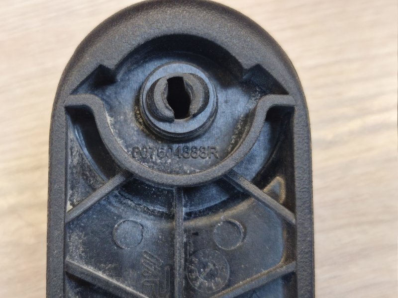 Ручка стеклоподъемника - фото 10