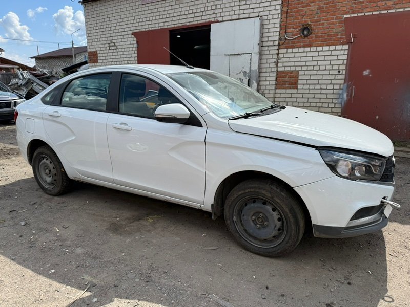 Кузов на запчасти - фото 2