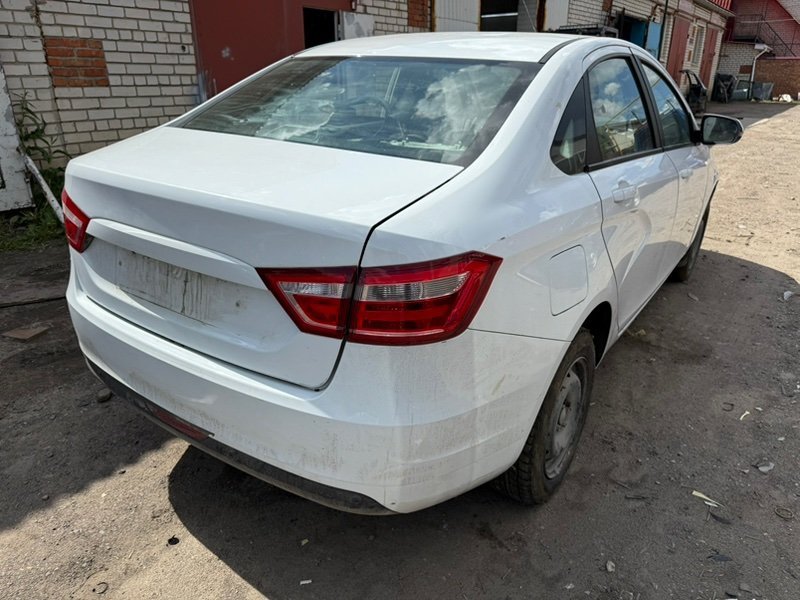 Кузов на запчасти - фото 4