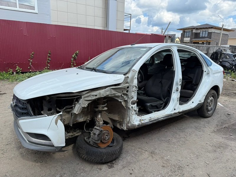 Кузов на запчасти - фото 8