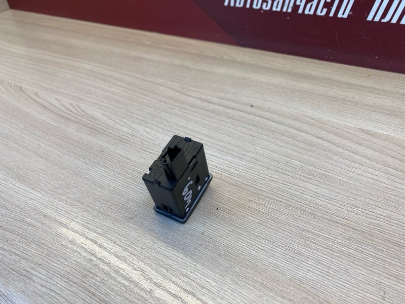 Кнопка корректора фар - фото 8