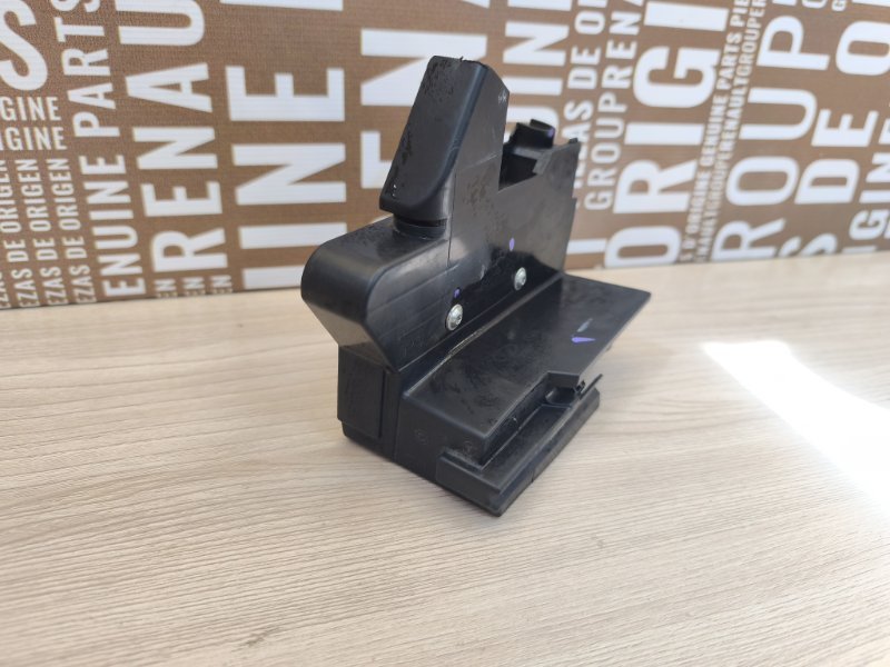 Замок      двери - фото 4