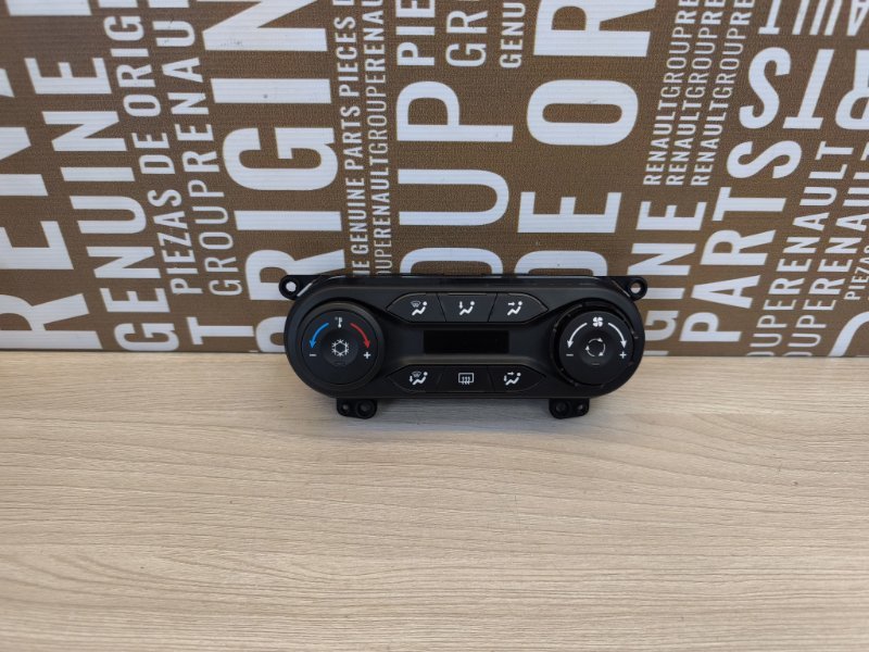 Блок управления отопителем - фото 1