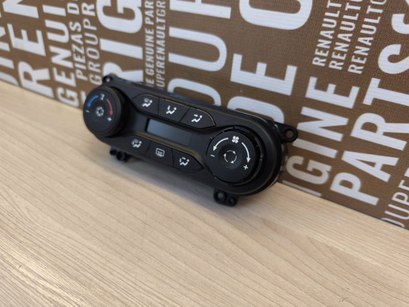 Блок управления отопителем - фото 3