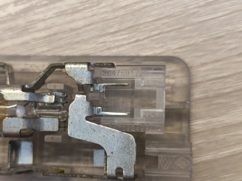 Плафон подсветки багажника - фото 10