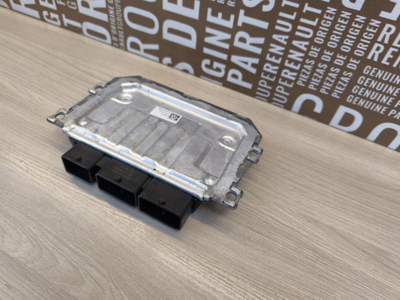 Блок управления двигателем - фото 8