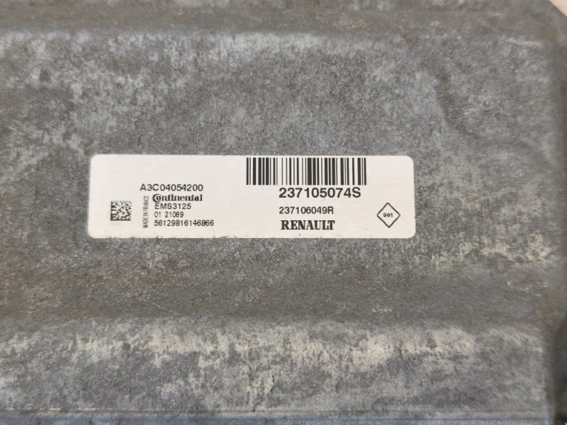 Блок управления двигателем - фото 10