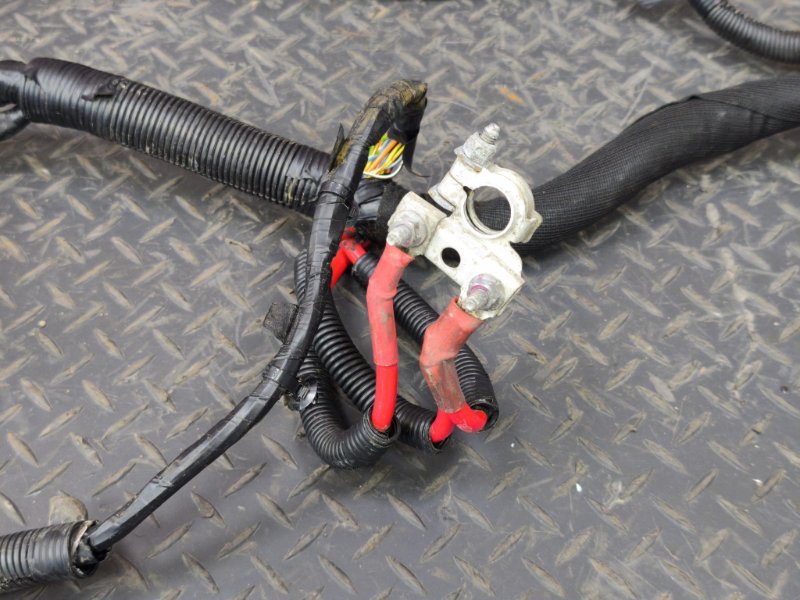 Проводка подкапотная - фото 4