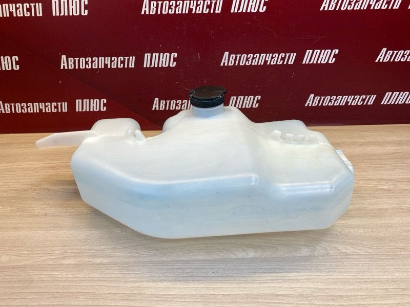 Бачок омывателя - фото 1