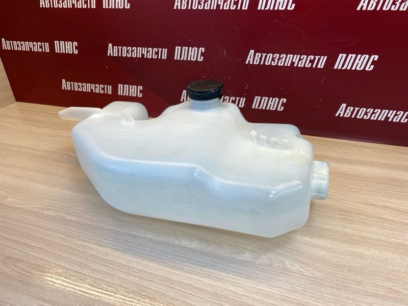 Бачок омывателя - фото 4