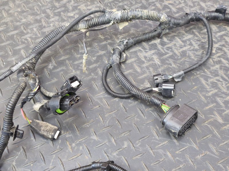 Проводка подкапотная - фото 4