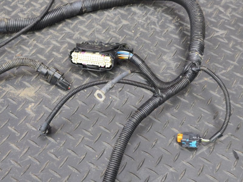 Проводка подкапотная - фото 7