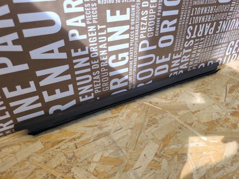 Уплотнитель стекла двери внутренний - фото 4