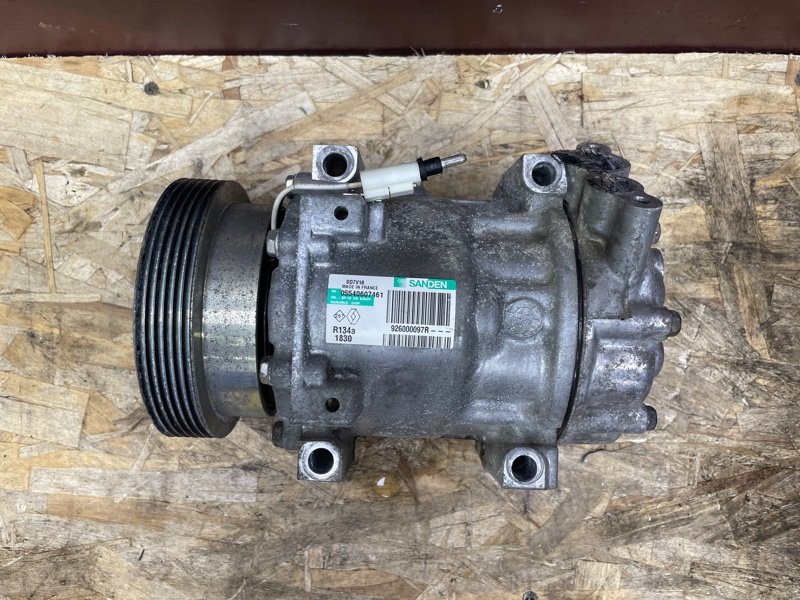 Компрессор кондиционера - фото 2
