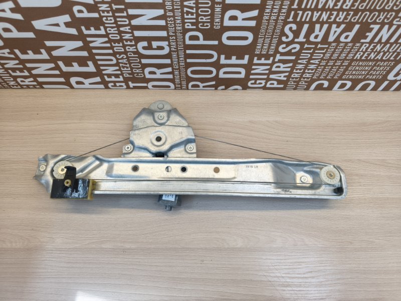 Стеклоподъемник    двери - фото 6